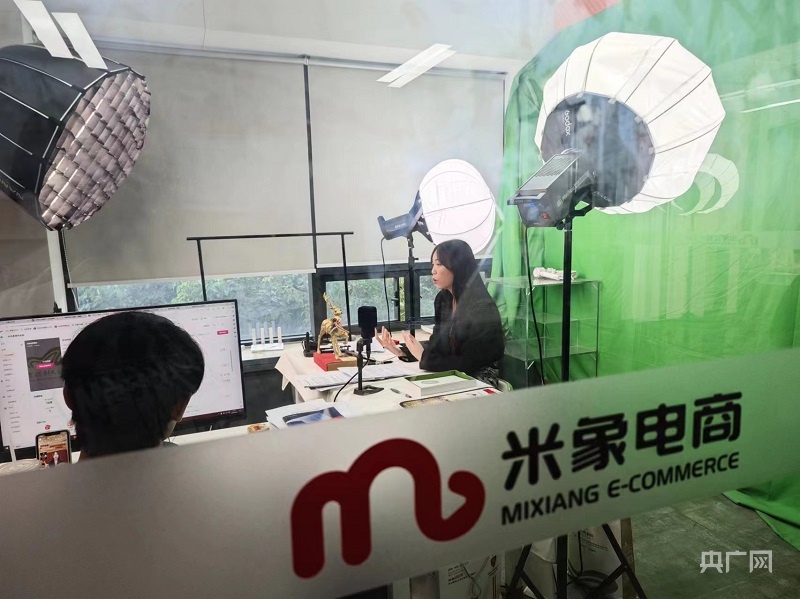 电商破局：深耕赛道技术与品质双驱动(图7)