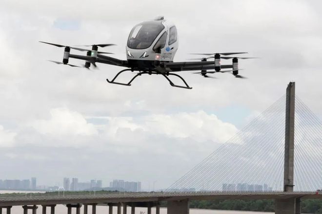 B体育：全国首条海岛无人机邮路首飞成功！争取9月底前正式试运营全国首个海岛无人机载人观光项目！(图2)