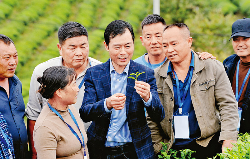 农业农村现代化要抓住农民这个关键(图1)